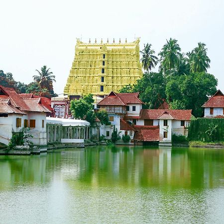 Oyo 7926 Hotel Fort View Thiruvananthapuram Kültér fotó